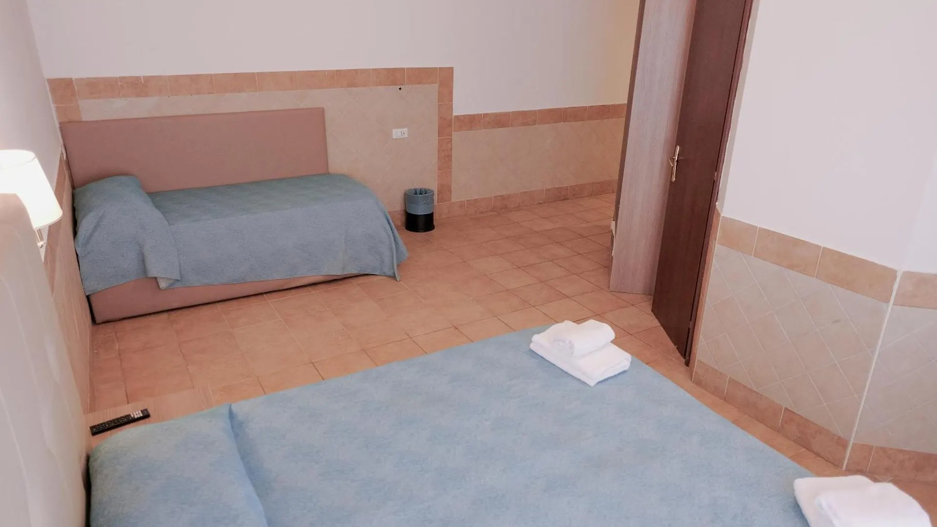 Hotel Alex Square Rom 3*,